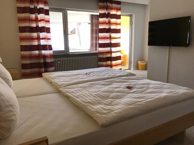 Hotel Zum Ochsen Wonsheim Dış mekan fotoğraf